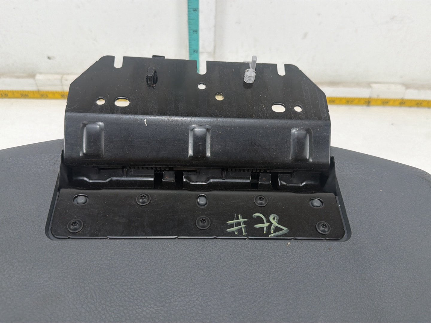 2013-2018 Ram 1500 Centre Console Armrest Lid Cover Ram Head Logo Black OEM