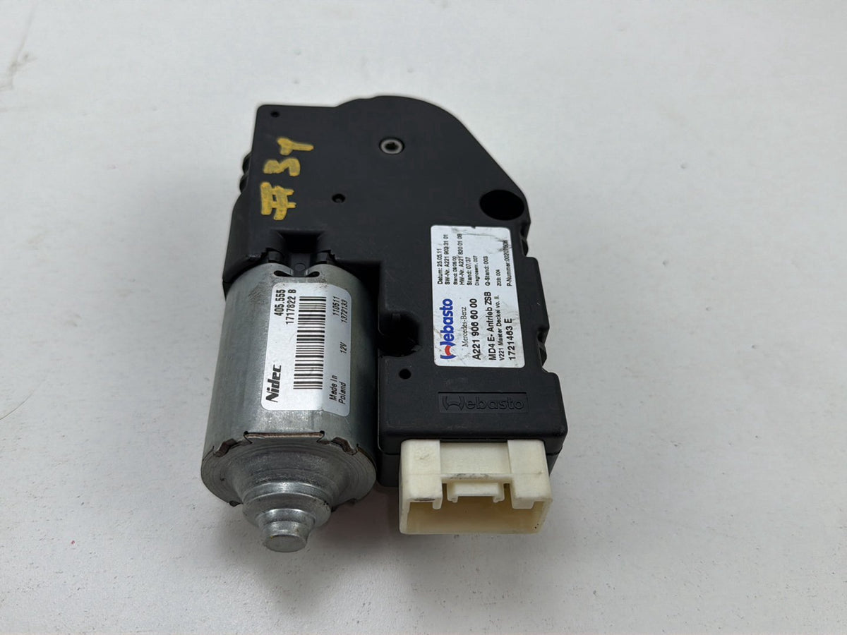 2007-2013 Mercedes-Benz S-Class W221 Sun Roof Motor A2219066000 OEM