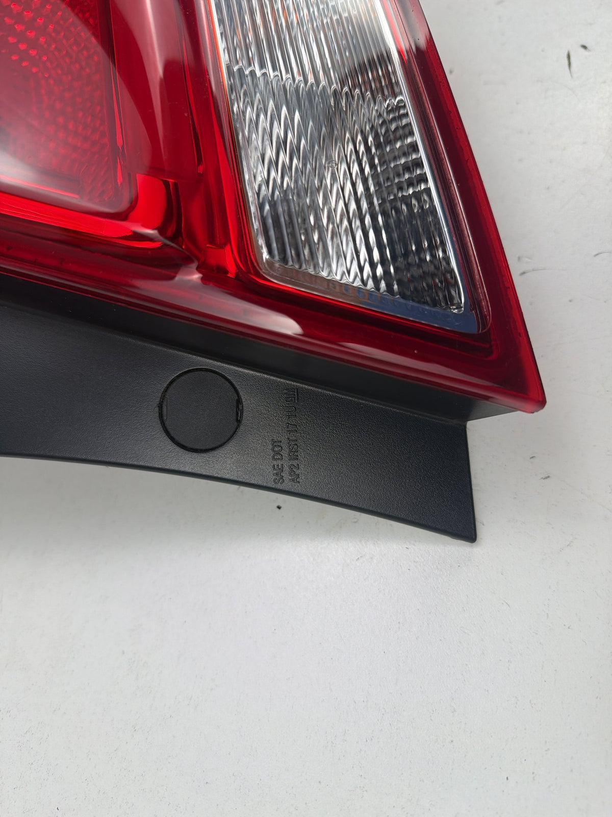 2017-2022 Chevrolet Trax Right Passenger Side Tail Light LED Opt Uge OEM