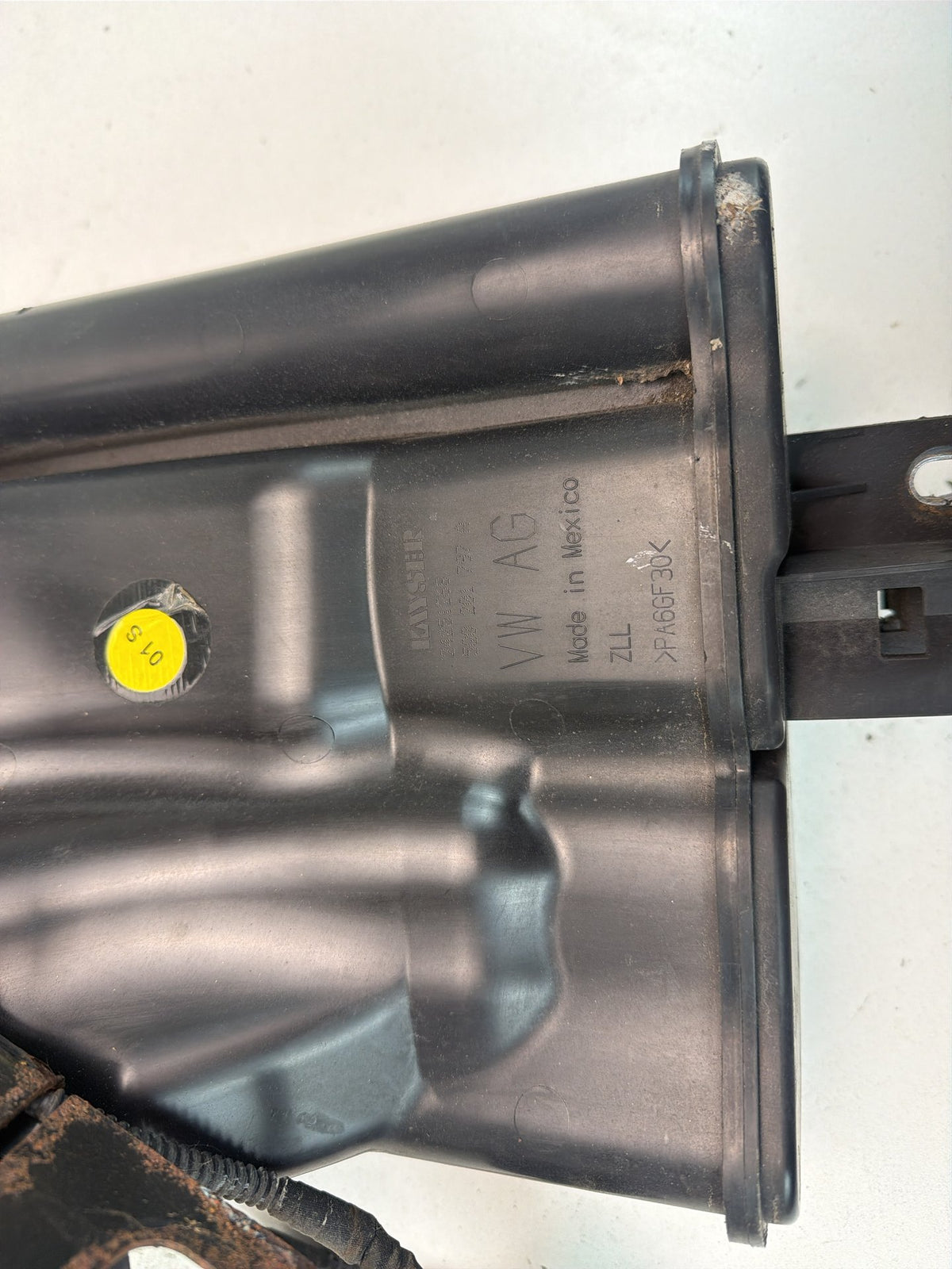 2015-2020 Audi A3 Fuel Vapor Charcoal Canister Emissions Tank 5Q0201797L OEM