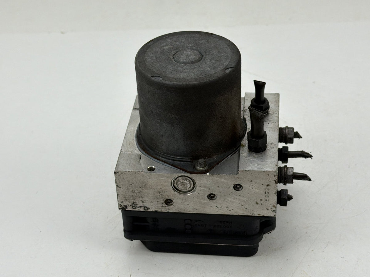 2004-2007 BMW E60 525i Anti-Lock Brake ABS Pump Modulator Assembly OEM