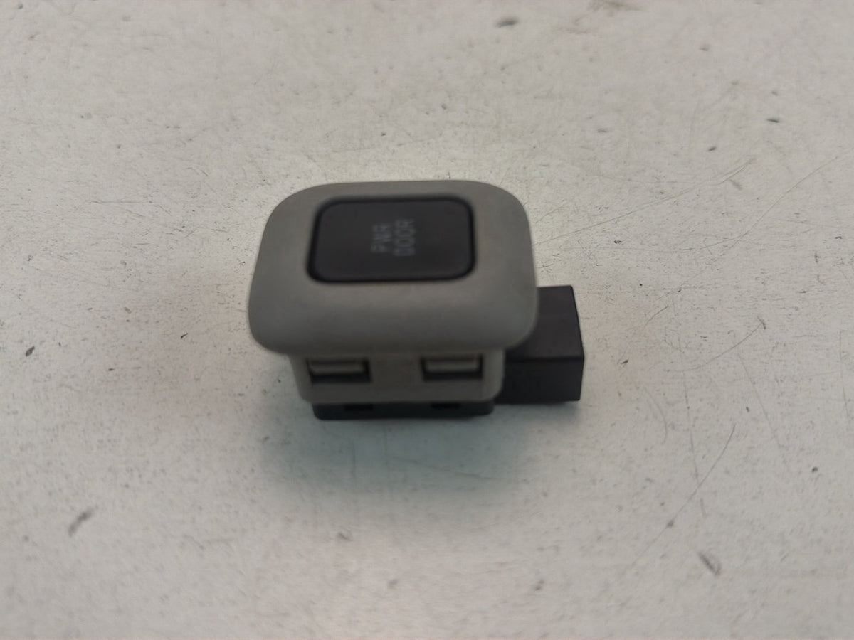 2015-2020 Toyota Sienna L30 - Rear Power Sliding Door Switch Button 15A515 OEM