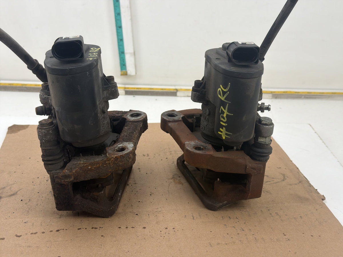 2011-2018 Volvo S60 Rear Right & Left Side Brake Caliper Pair OEM