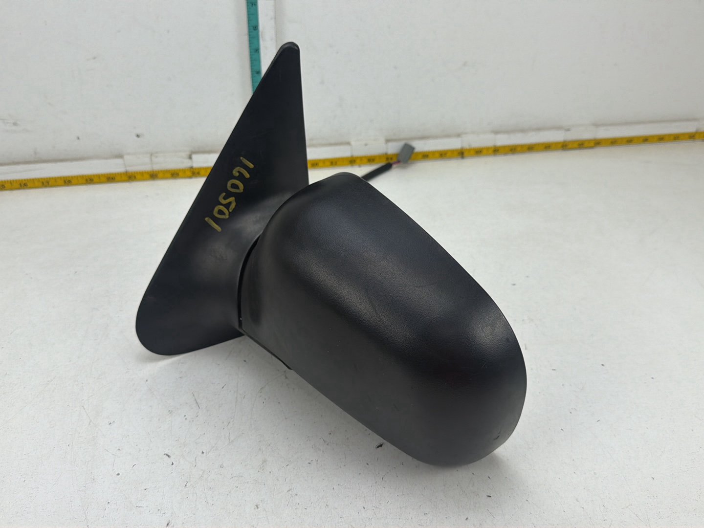 1998-2005 Ford Ranger Front Left Driver Side Power View Mirror E1011163 OEM