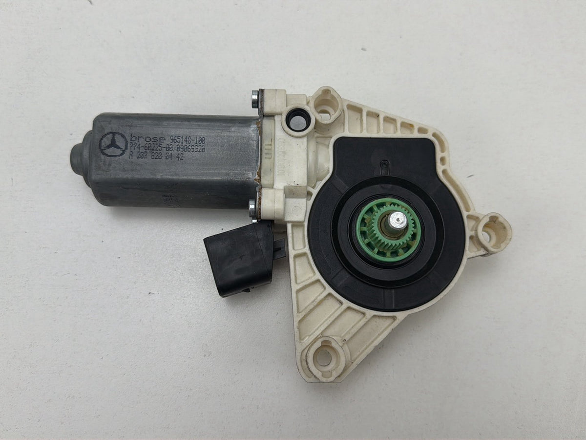 2010-2017 Mercedes-Benz E-Class Right Rear Door Window Regulator Motor OEM
