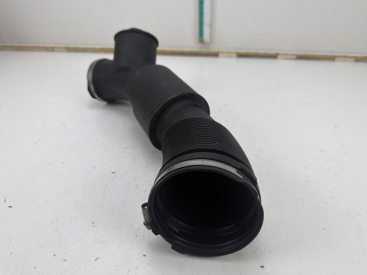 2012-2018 Audi A7 Engine Air Intake Hose Pipe 06E 129 615 H OEM