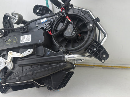 2017-2020 Toyota Sienna L30-Blower Motor Fan Evaporator Assembly 87030-08131 OEM