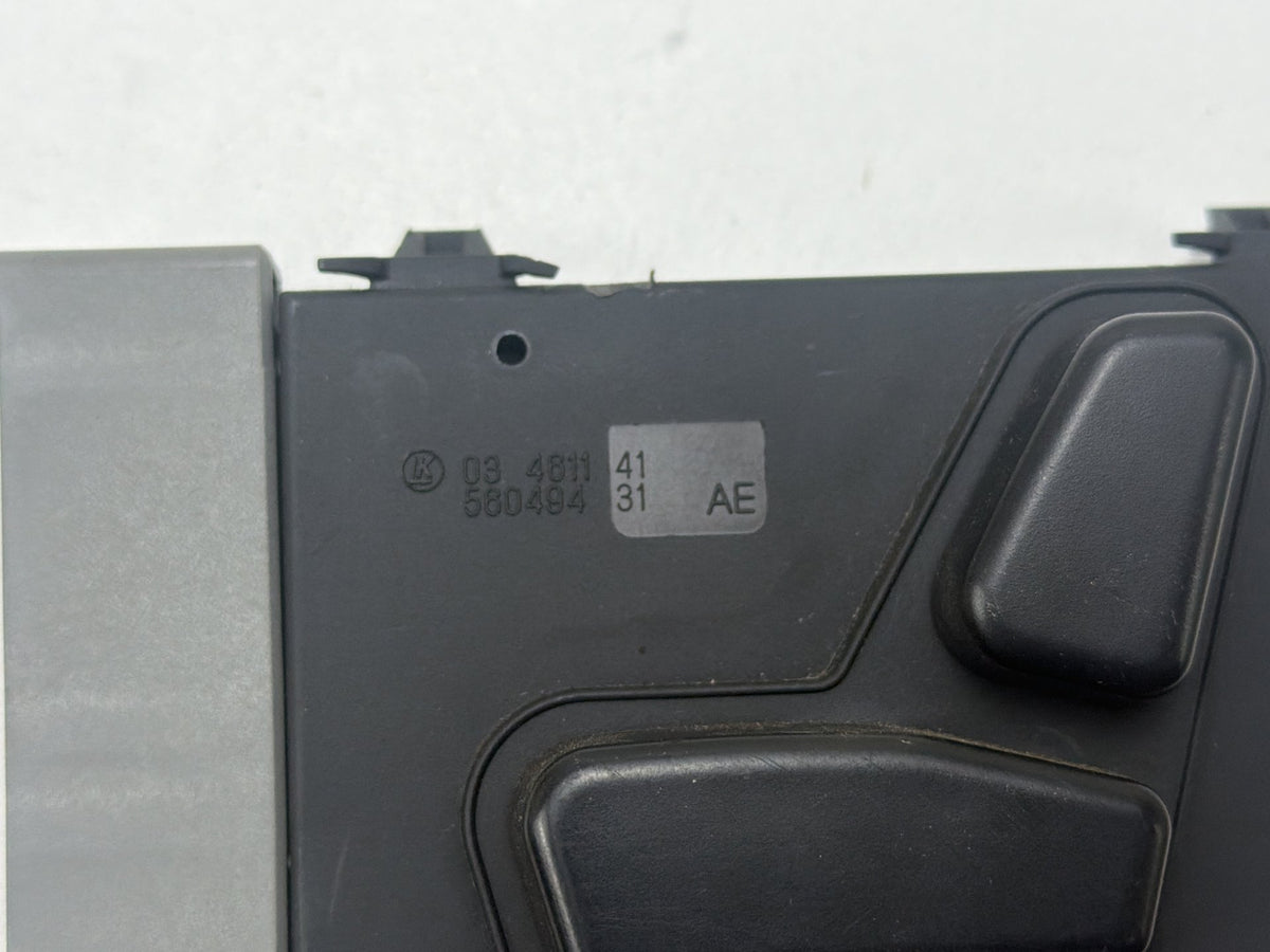 2014-2020 Maserati Quattroporte Front Left Side Seat Switch 09341104B OEM