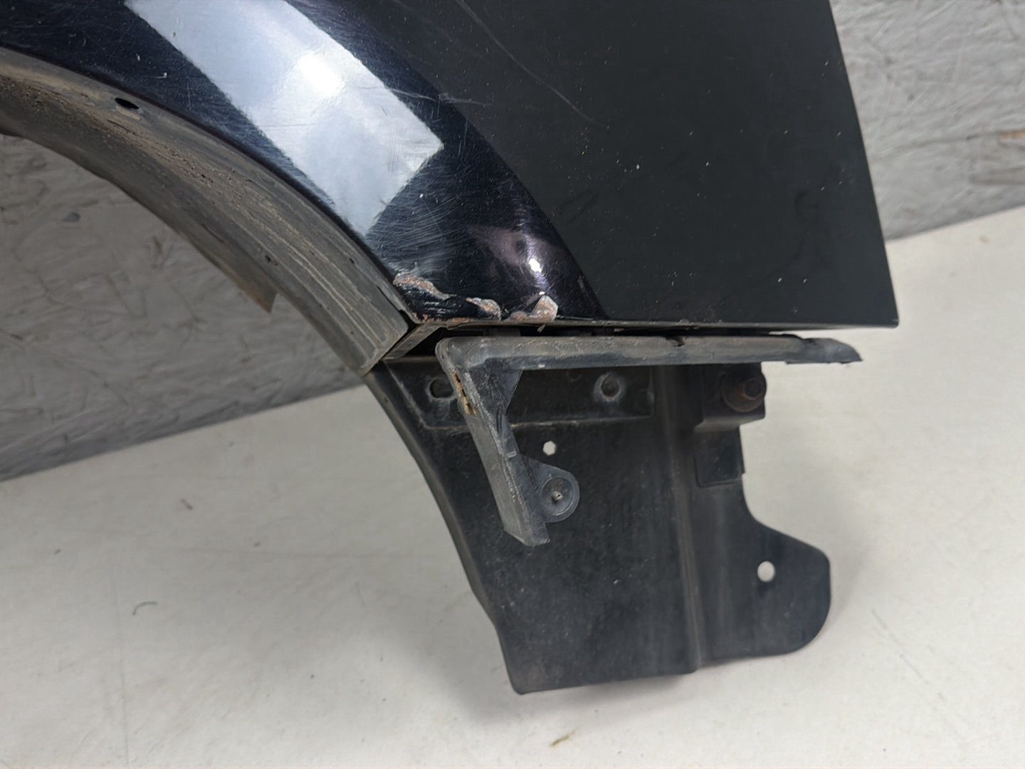 2007-2008 Cadillac Escalade - Front Right Passenger Side Fender OEM