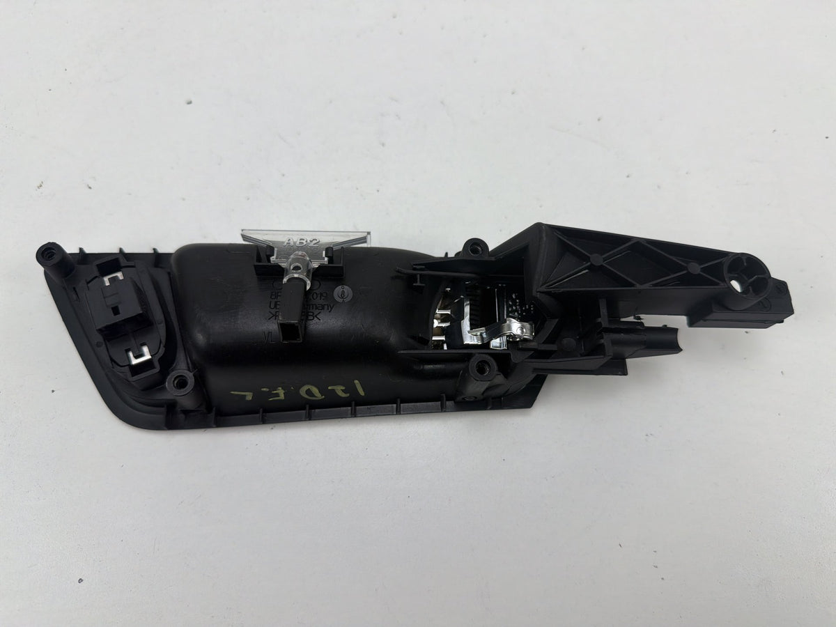 2013-2017 Audi Q5 Front Left Driver Side Interior Door Handle 8R0837019A OEM