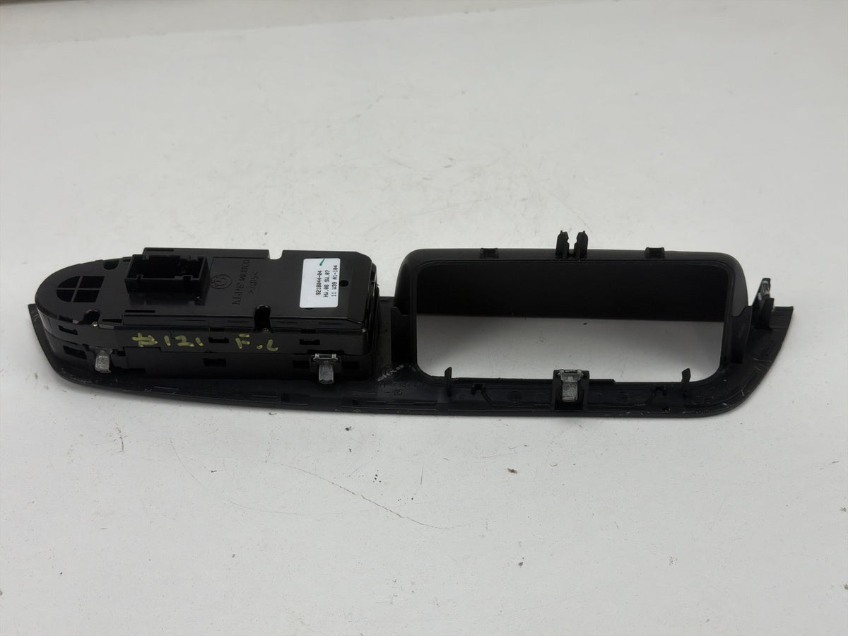 2007-2013 BMW X5 Front Left Side Master Window Switch Bezel 9218044-04 OEM
