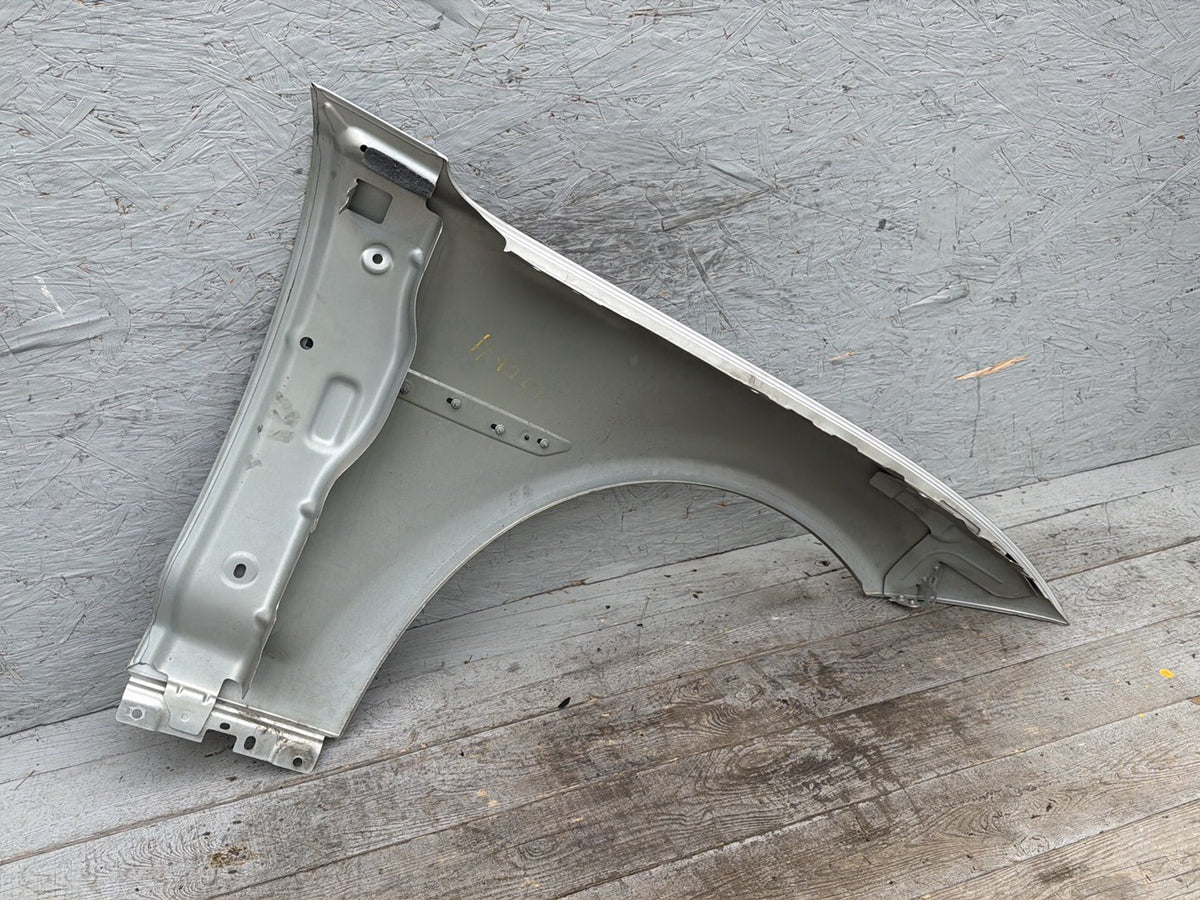 2010-2019 Jaguar XJ X351- Front Left Driver Side Fender Panel AW 93-F 161 35 OEM