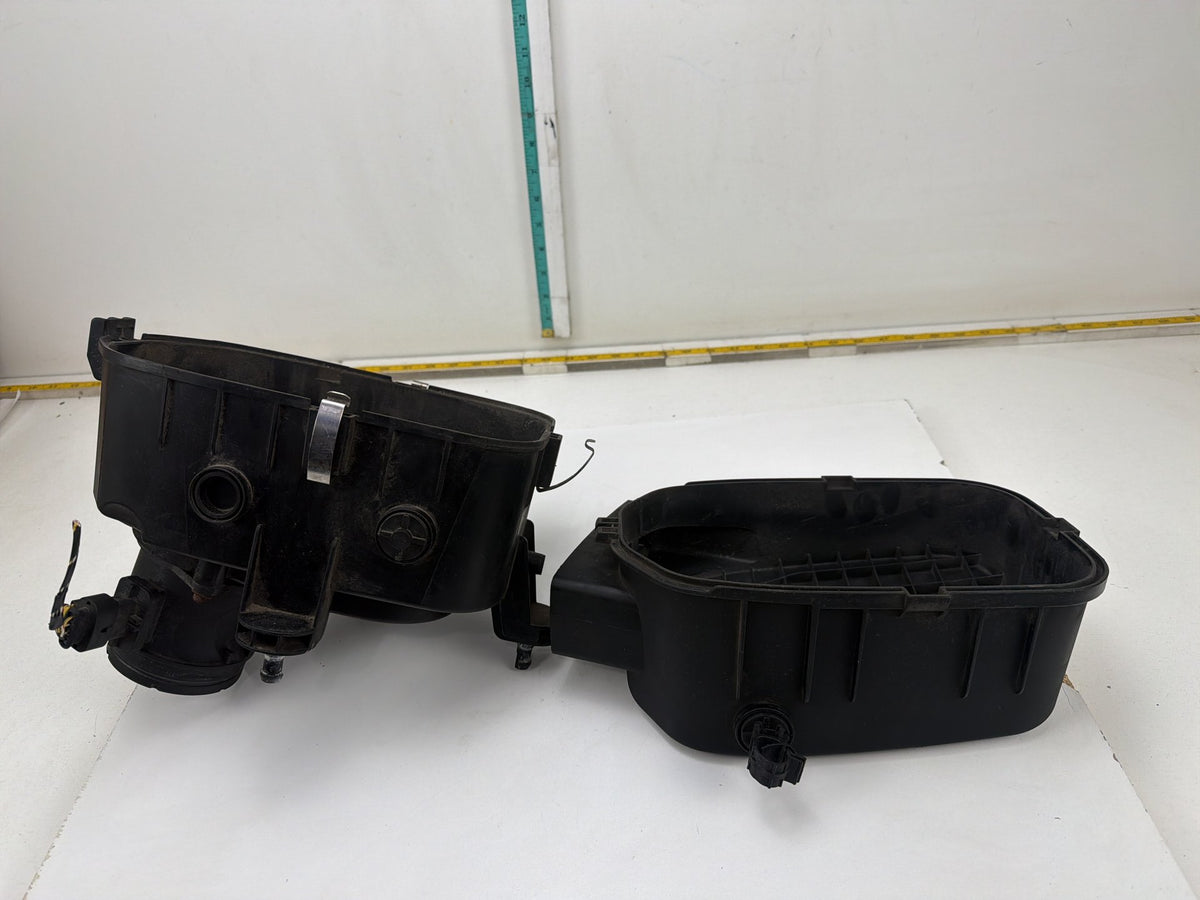 2014-2018 Maserati Quattroporte Left Air Intake Cleaner Filter Housing Box OEM