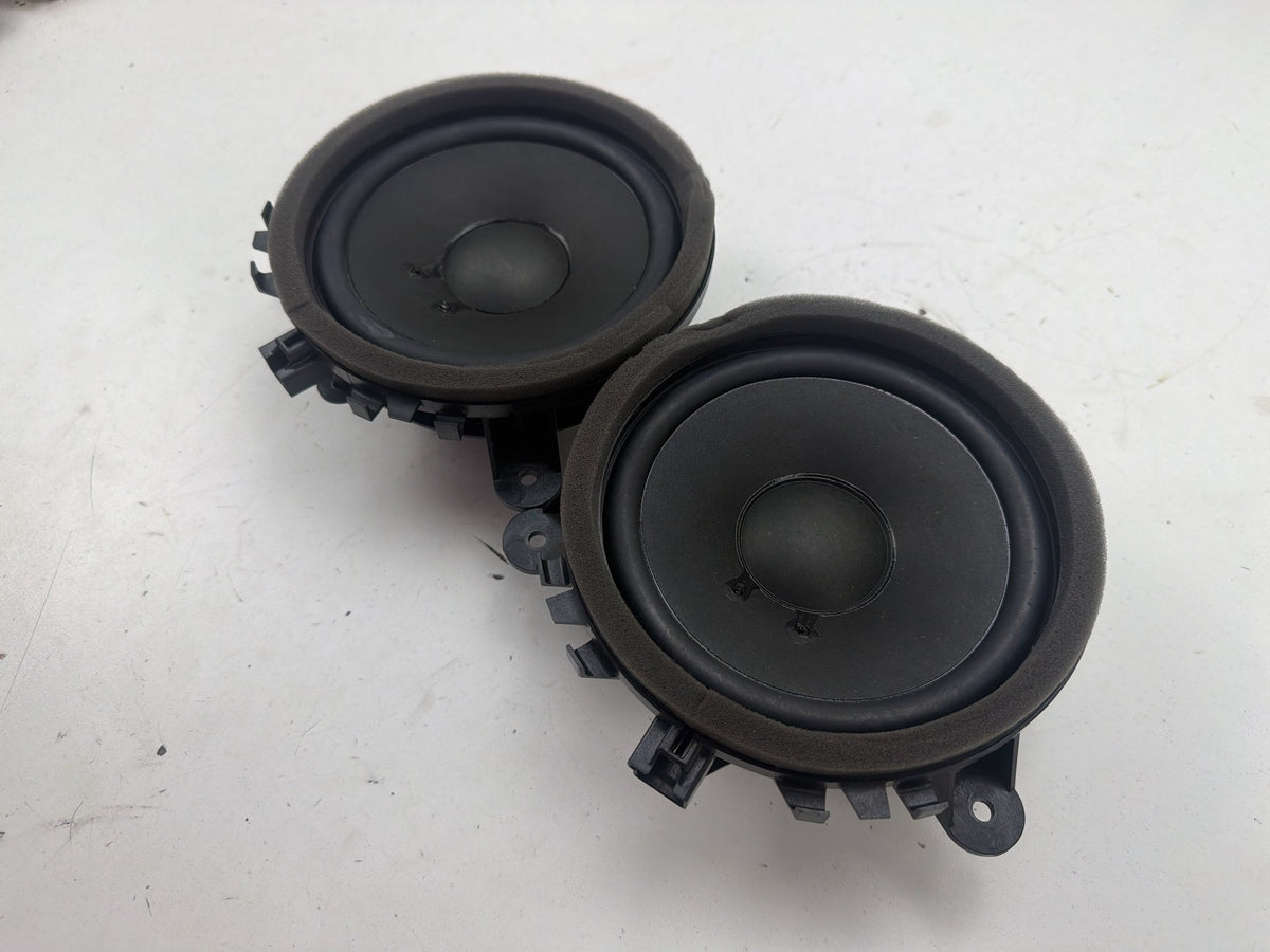 2011-2018 Volvo S60 Rear Right/Left Door Lower Audio Speakers Pair 30657445 OEM