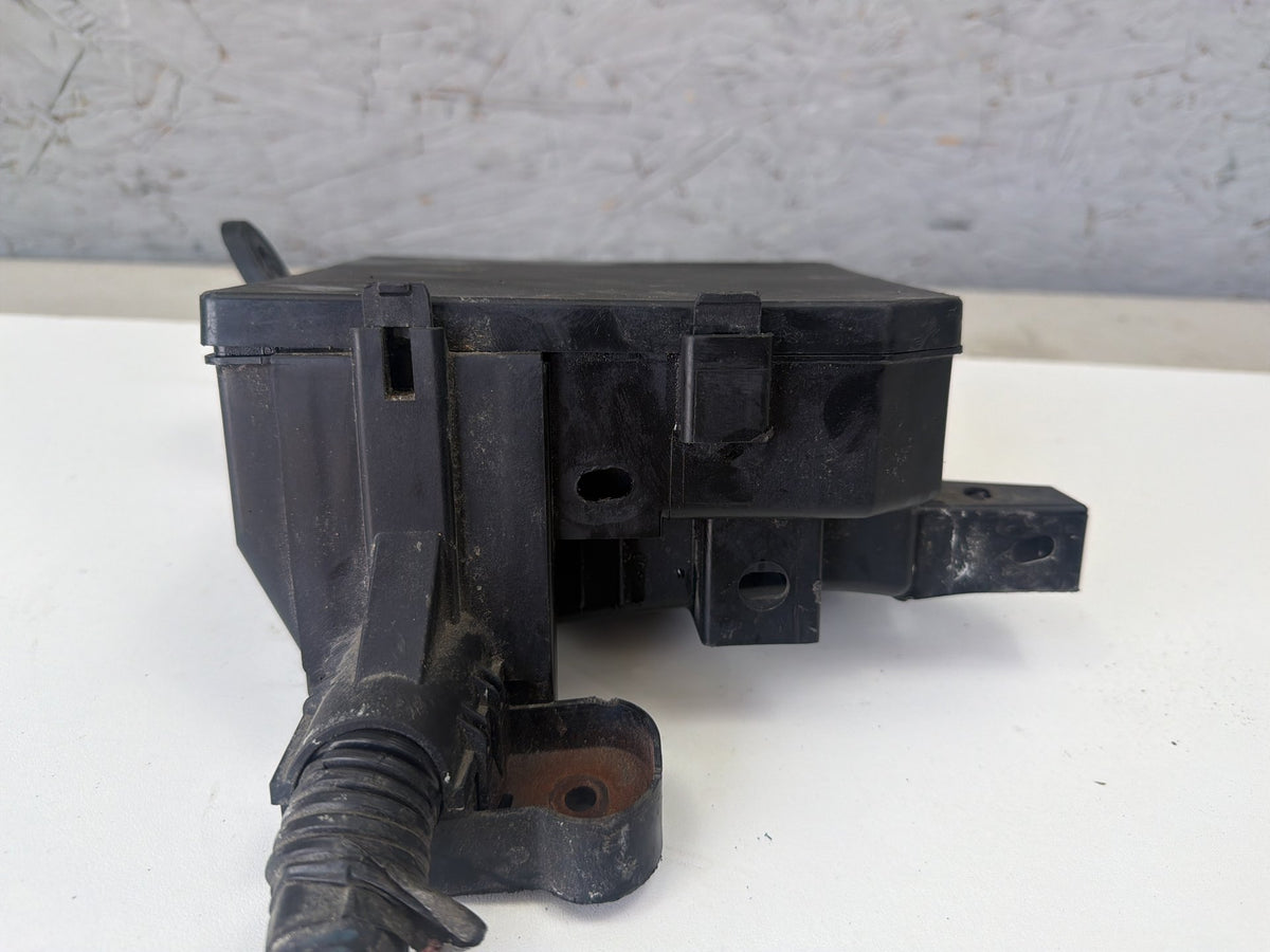 2013-2019 Nissan Sentra - Fuse Relay Box Module 284B7-3RA3E OEM