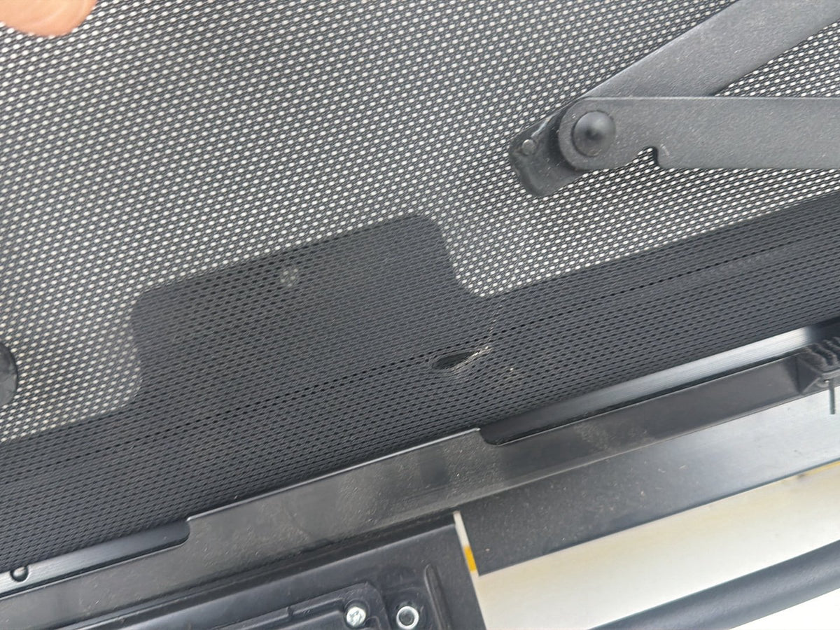 2010-2013 Buick LaCrosse Power Electric Rear Window Sunshade Roller Blind OEM