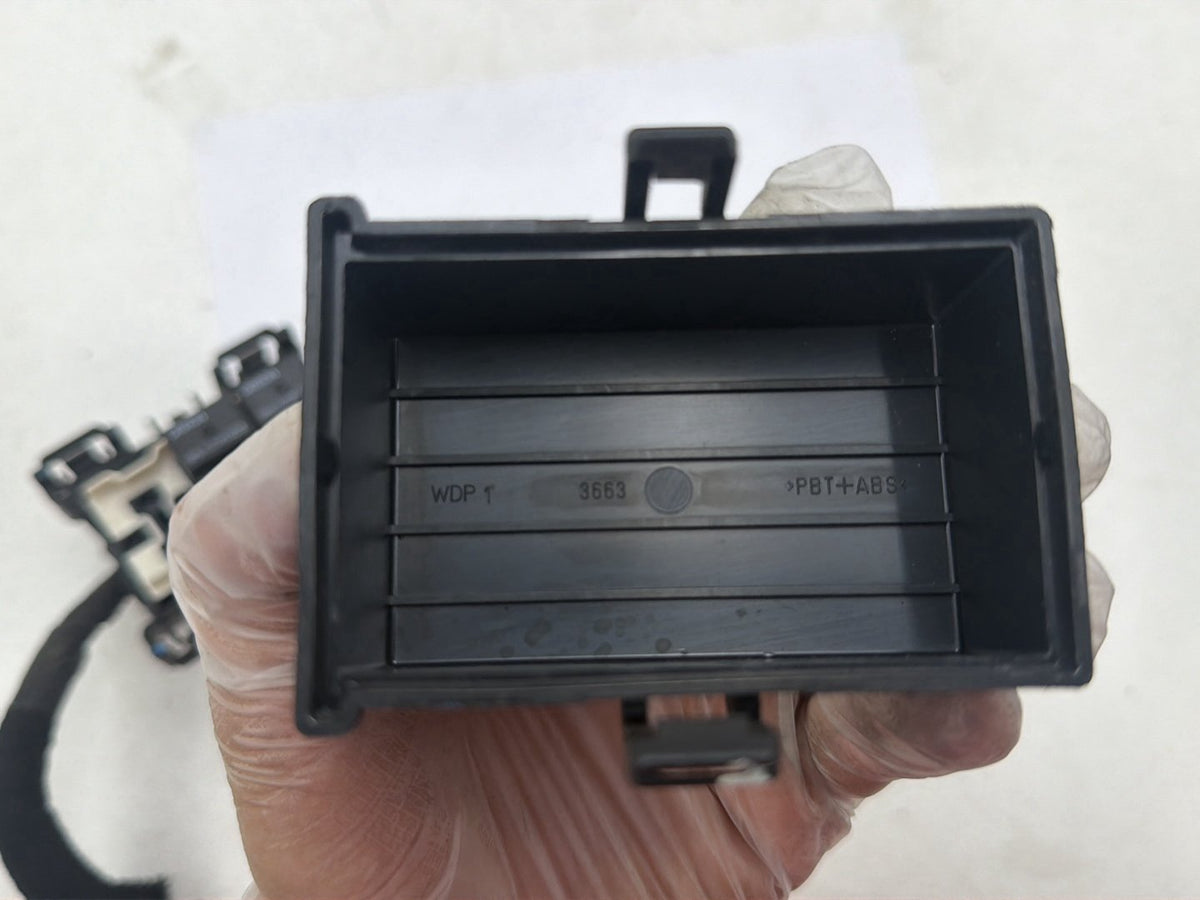 2011-2013 Dodge Durango External Fuel Pump Relay Recall Kit 68269415AL OEM