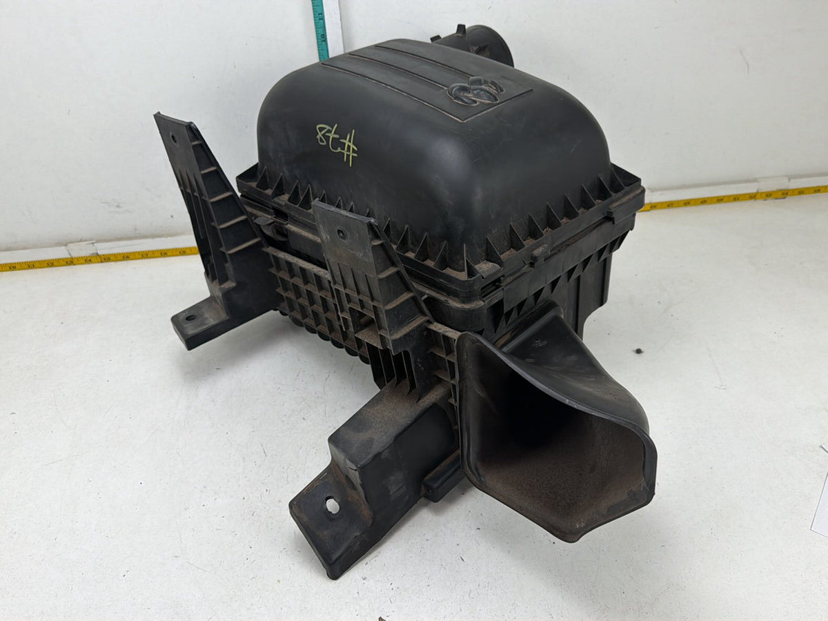 2013-2018 Ram 1500 5.7L Air Intake Cleaner Filter Housing Box 53032043AE OEM