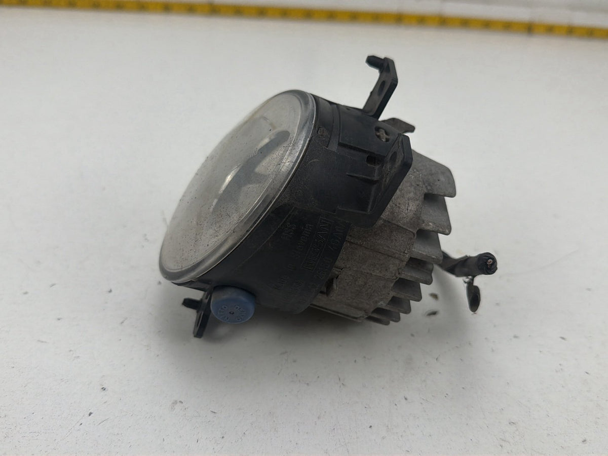 2014-2019 Infiniti Q50 Front Right Passenger Side LED Fog Light 26150 4GA0A OEM
