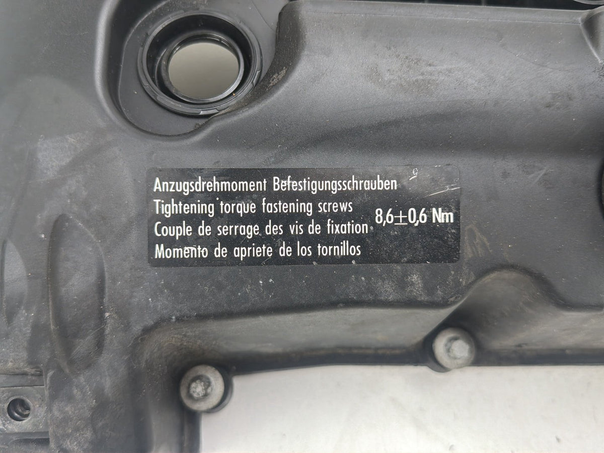 2008-2011 BMW 528i E60 Engine Cylinder Head Valve Cover 477270 OEM