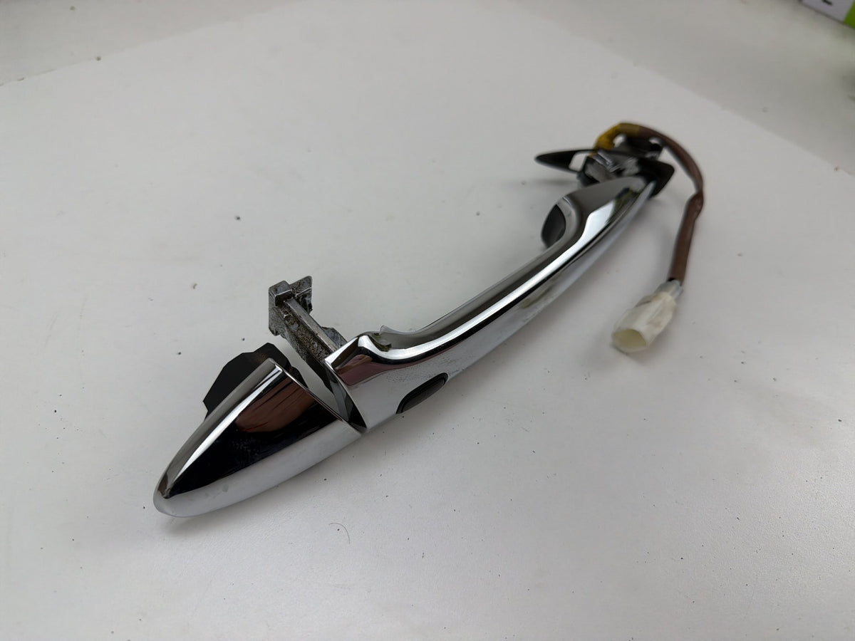 2007-2009 Lexus ES350 Front Right Exterior Door Handle Chrome 69210-33090 OEM