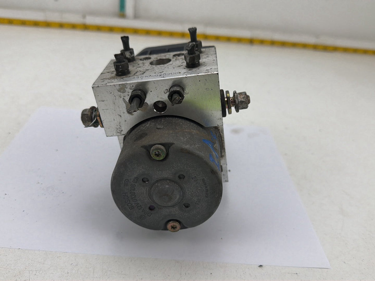 2000-2004 Toyota Avalon Anti-Lock Brake ABS Pump Modulator Assembly OEM