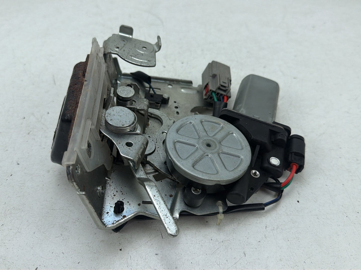 2011-2013 Dodge Durango Rear Tailgate Liftgate Lock Latch Actuator Motor OEM