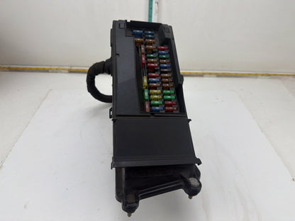 2004-2008 Chrysler Crossfire Engine Fuse Relay Box w/ Housing Cover Lid OEM