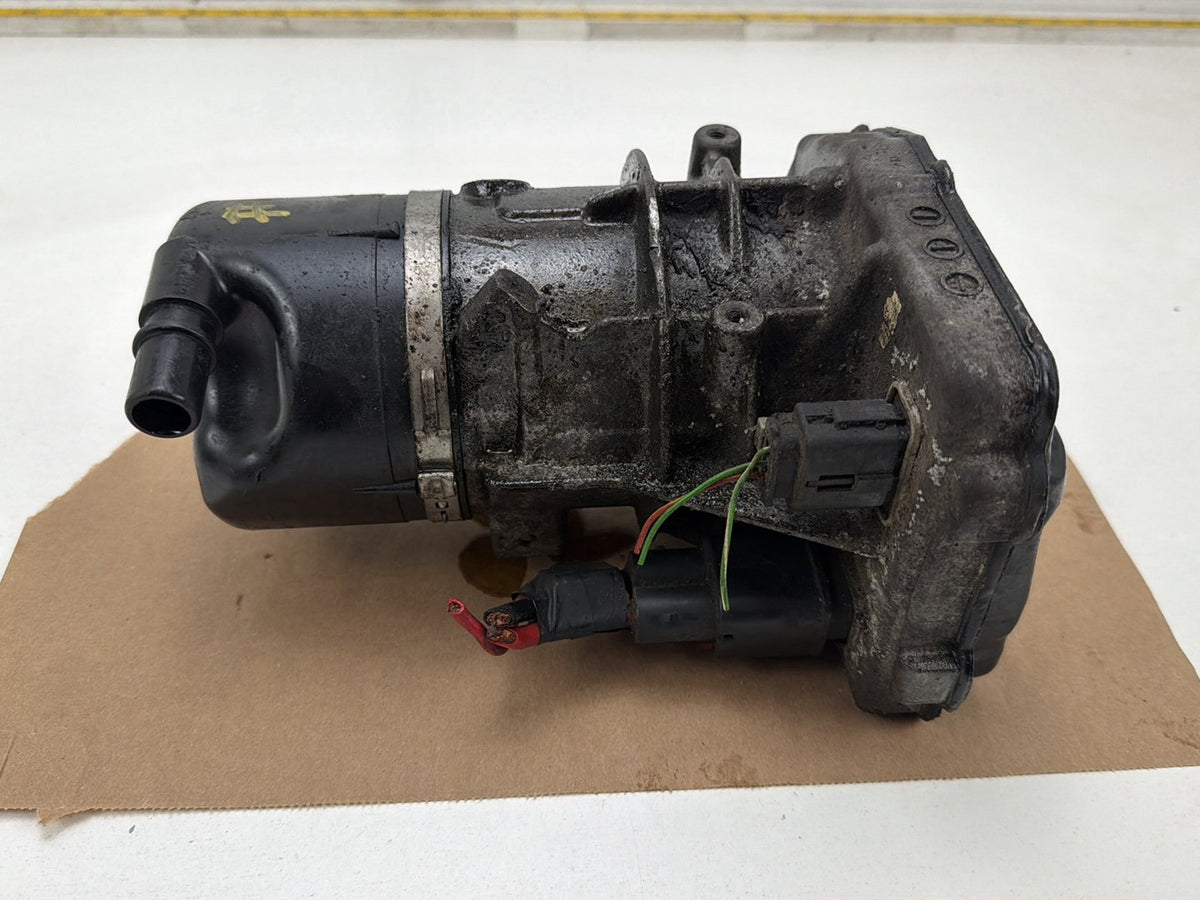 2007-2013 Mercedes-Benz S-Class W221 S550 Power Steering Pump A2164600380 OEM