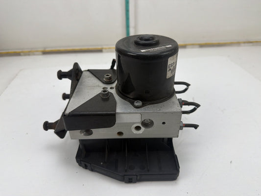 2004-2008 Chrysler Crossfire ZH ABS Pump Anti Lock Brake Control Module OEM