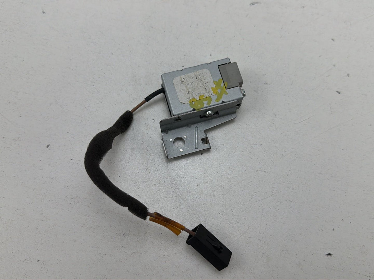 2013-2019 Nissan Sentra Radio Antenna Amplifier Module 28231-9AM0B OEM