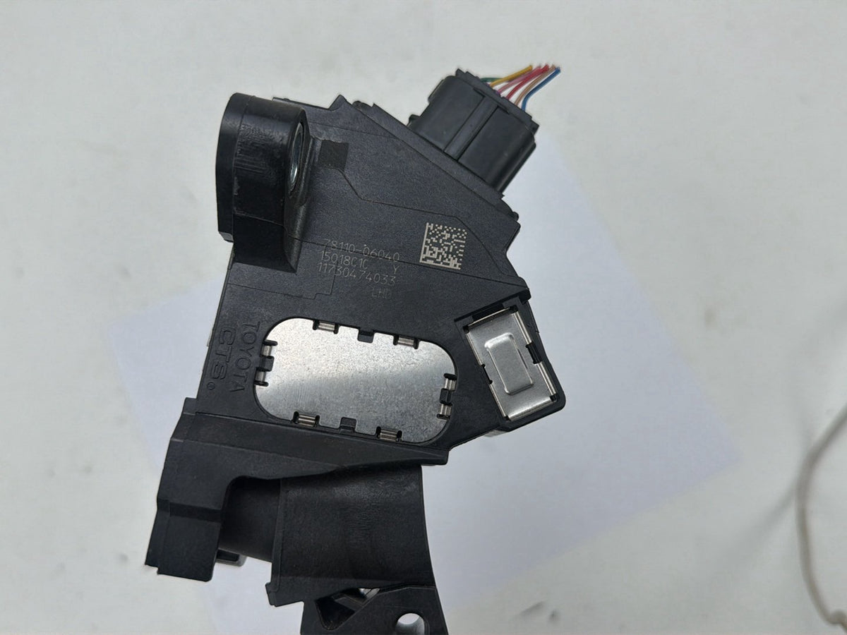 2012-2017 Toyota Camry Electronic Throttle Accelerator Gas Pedal 7811006040 OEM