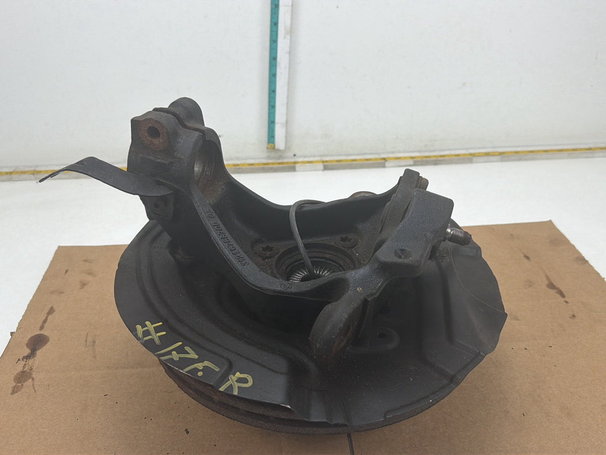 2012-2015 BMW X1 E84 Right Front Spindle Knuckle Hub 31216788700 OEM