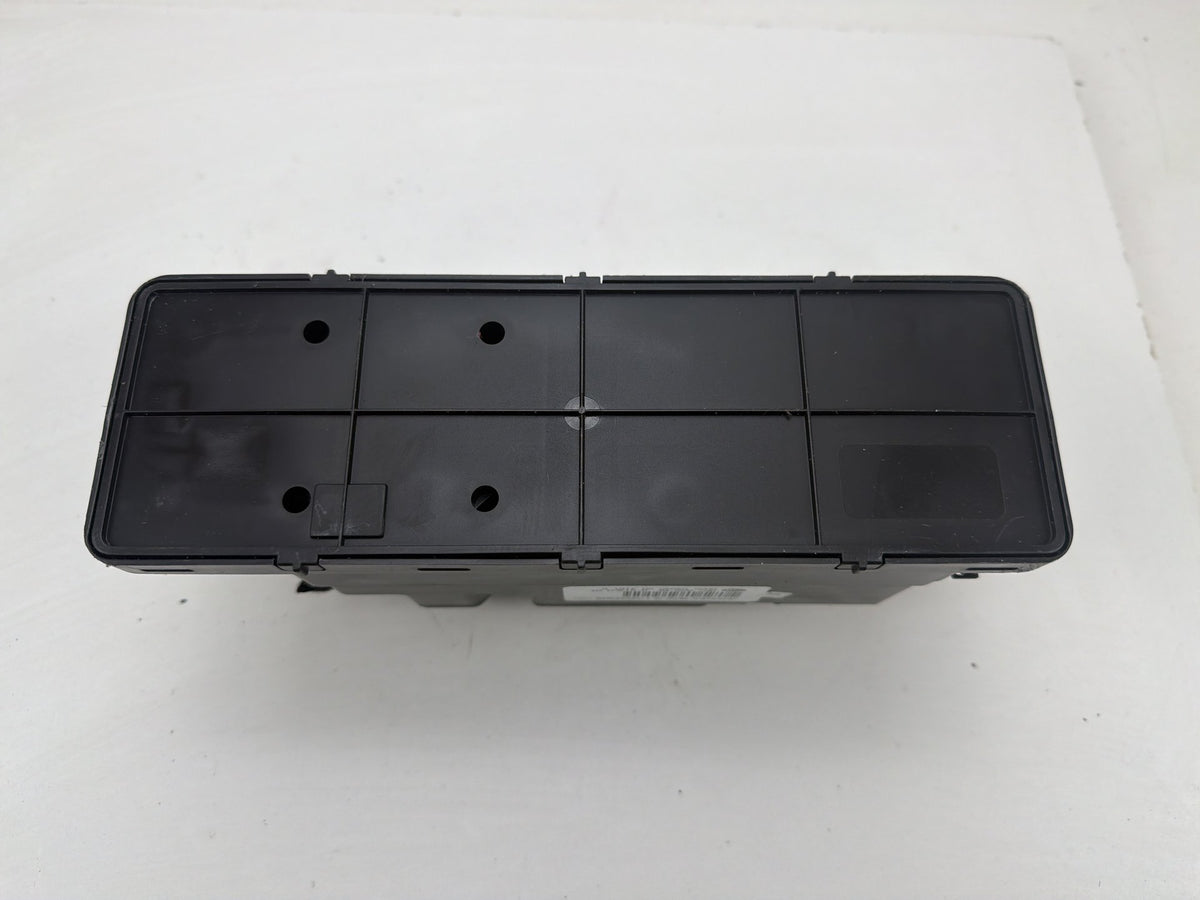2004-2008 Chrysler Crossfire ZH Central Door Locking Vacuum Pump 1708000848 OEM