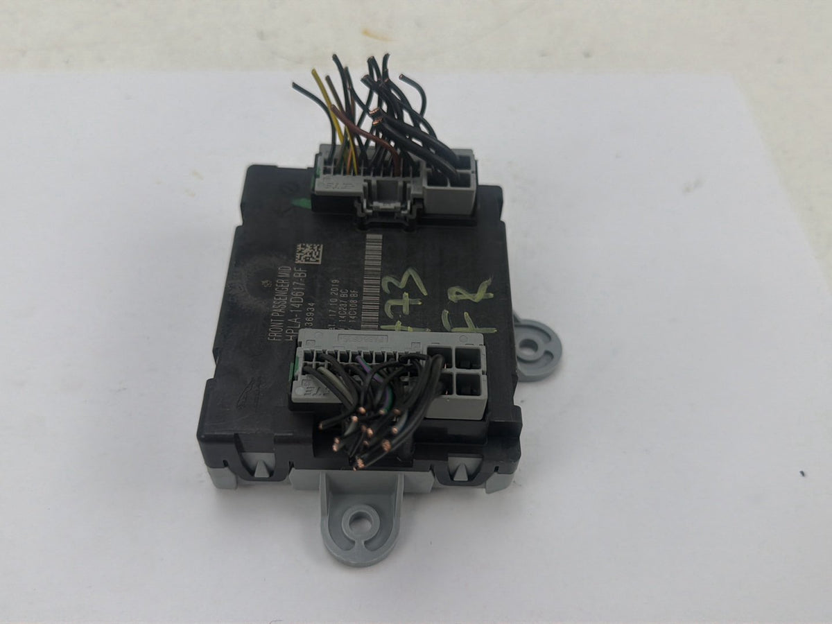 2017-2020 Jaguar F-Pace Front Right Passenger Side Door Control Module Unit OEM