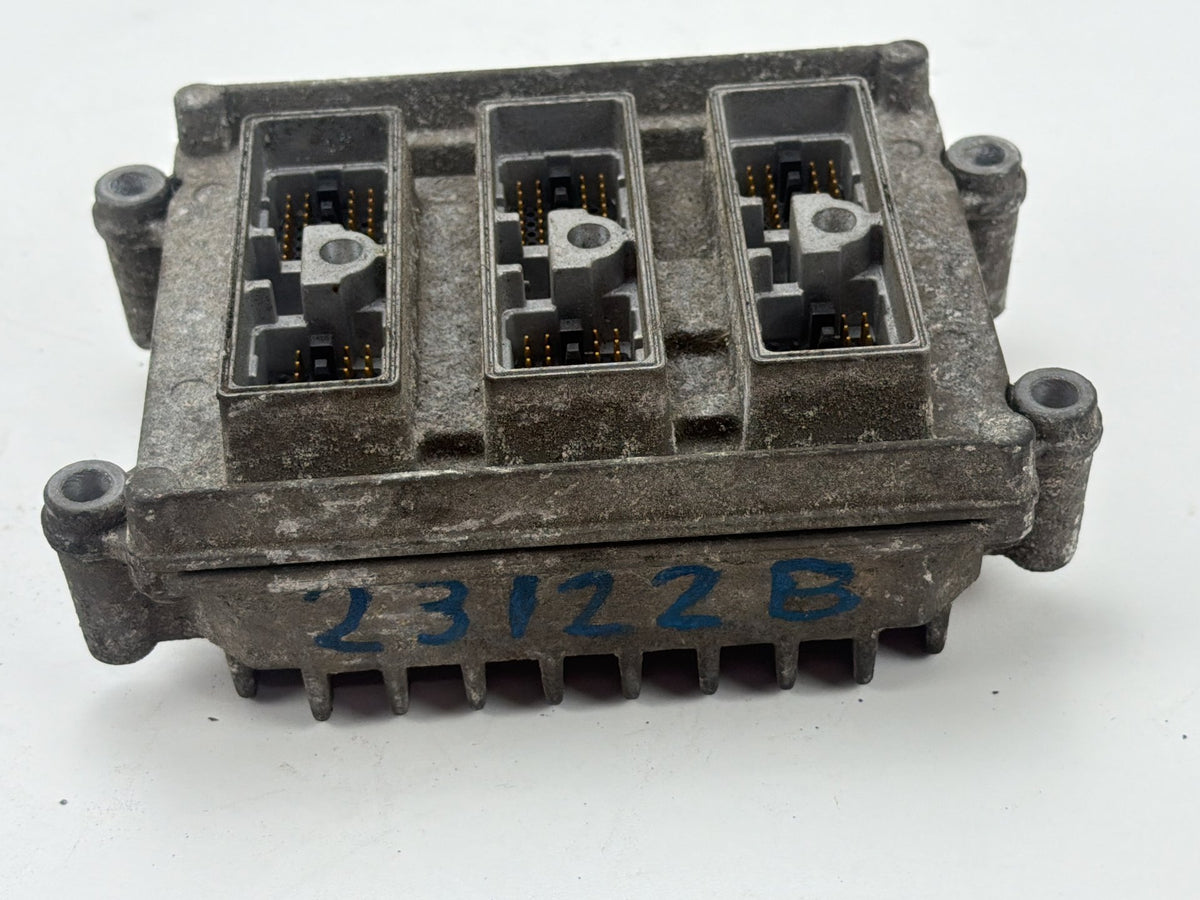 2002 Chevrolet Trailblazer Engine Computer Control Module Unit ECU 12576463 OEM
