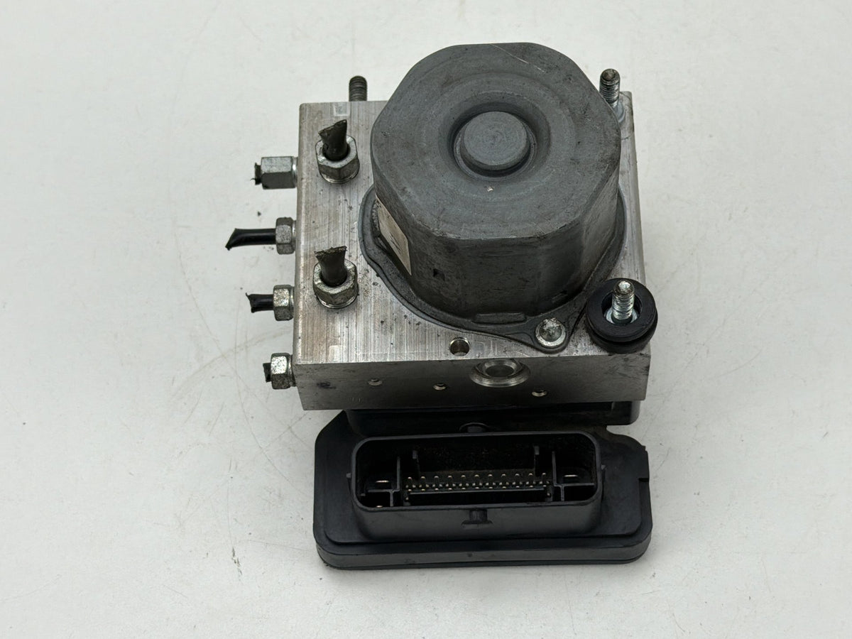 2015-2016 Honda CR-V ABS Anti Lock Brake Pump Module 57110-T1X-A140-M1 OEM