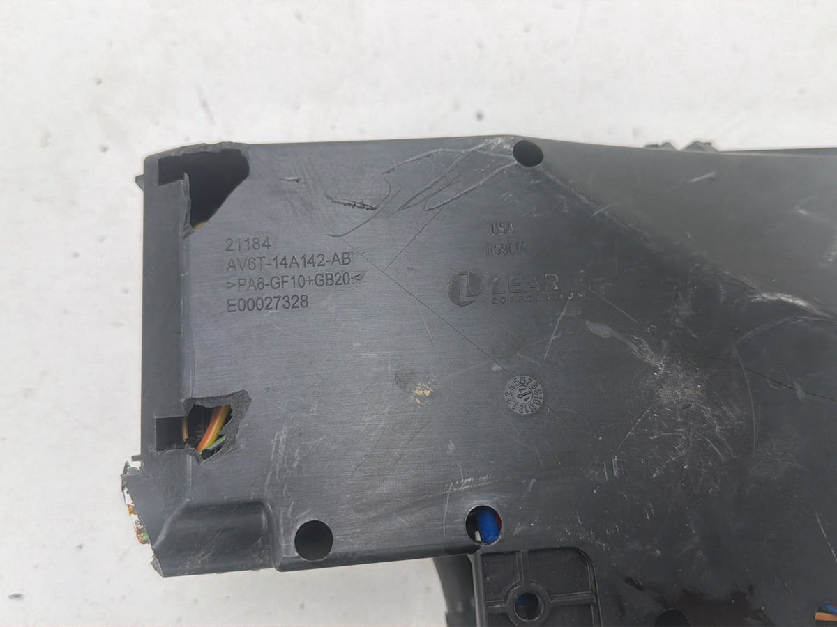 2013-2019 Ford Escape Engine Fuse Box Relay Module GJ7T-14A076-BA OEM