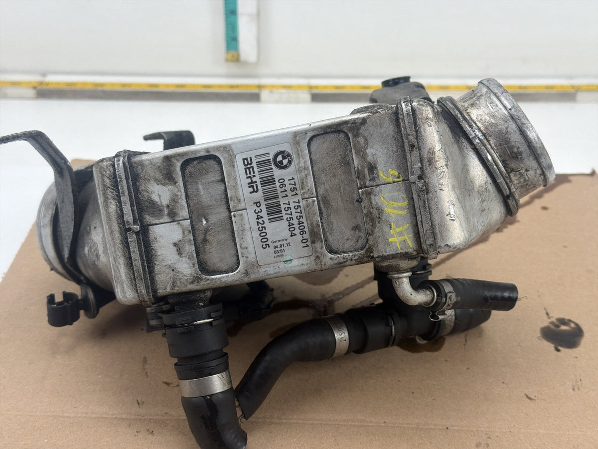 2011-2016 BMW 550i xDrive Right Passenger Side Turbo Intercooler 7575406 OEM