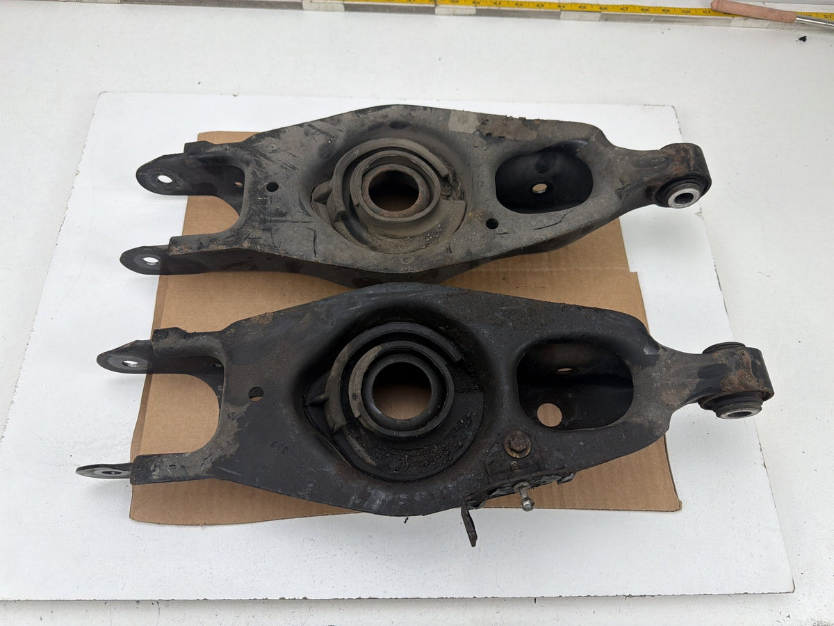 2014-2016 Maserati Quattroporte M156 Rear Lower Control Arm Set of 2 OEM