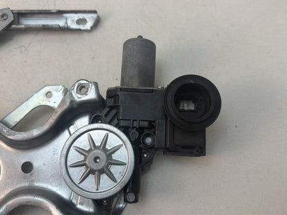 2015-2017 Toyota Sienna L30-Rear Left Door Window Regulator & Motor 85720-08061 OEM