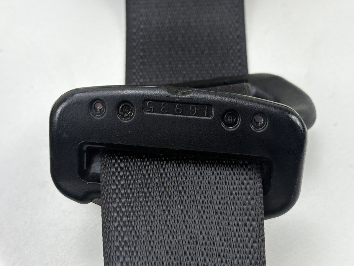2014-2021 Jeep Grand Cherokee Rear Right Passenger Side Seat Belt Retractor OEM