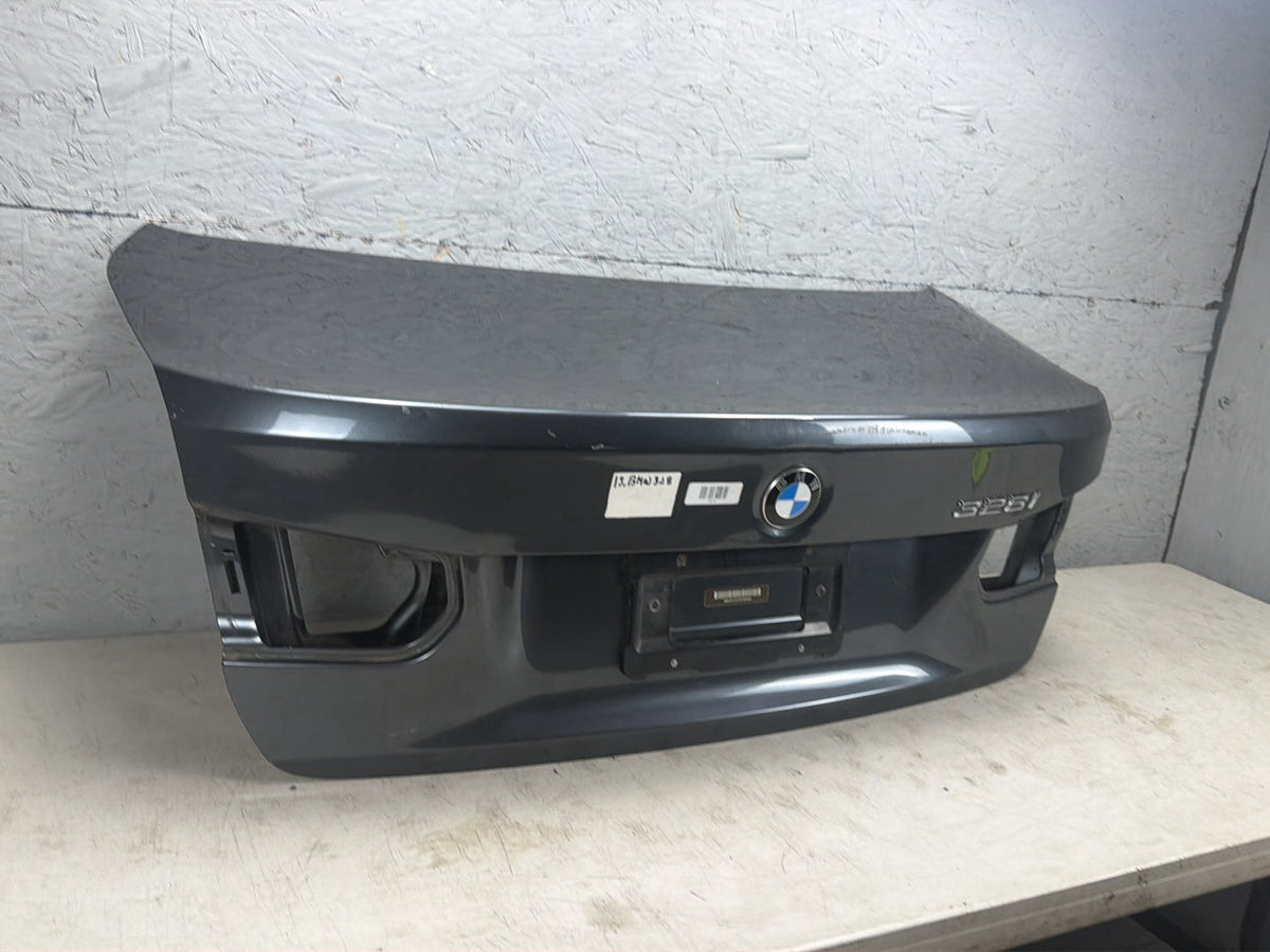2010-2013 BMW 328i Rear Tailgate Liftgate Trunk Lid Boot Lid OEM