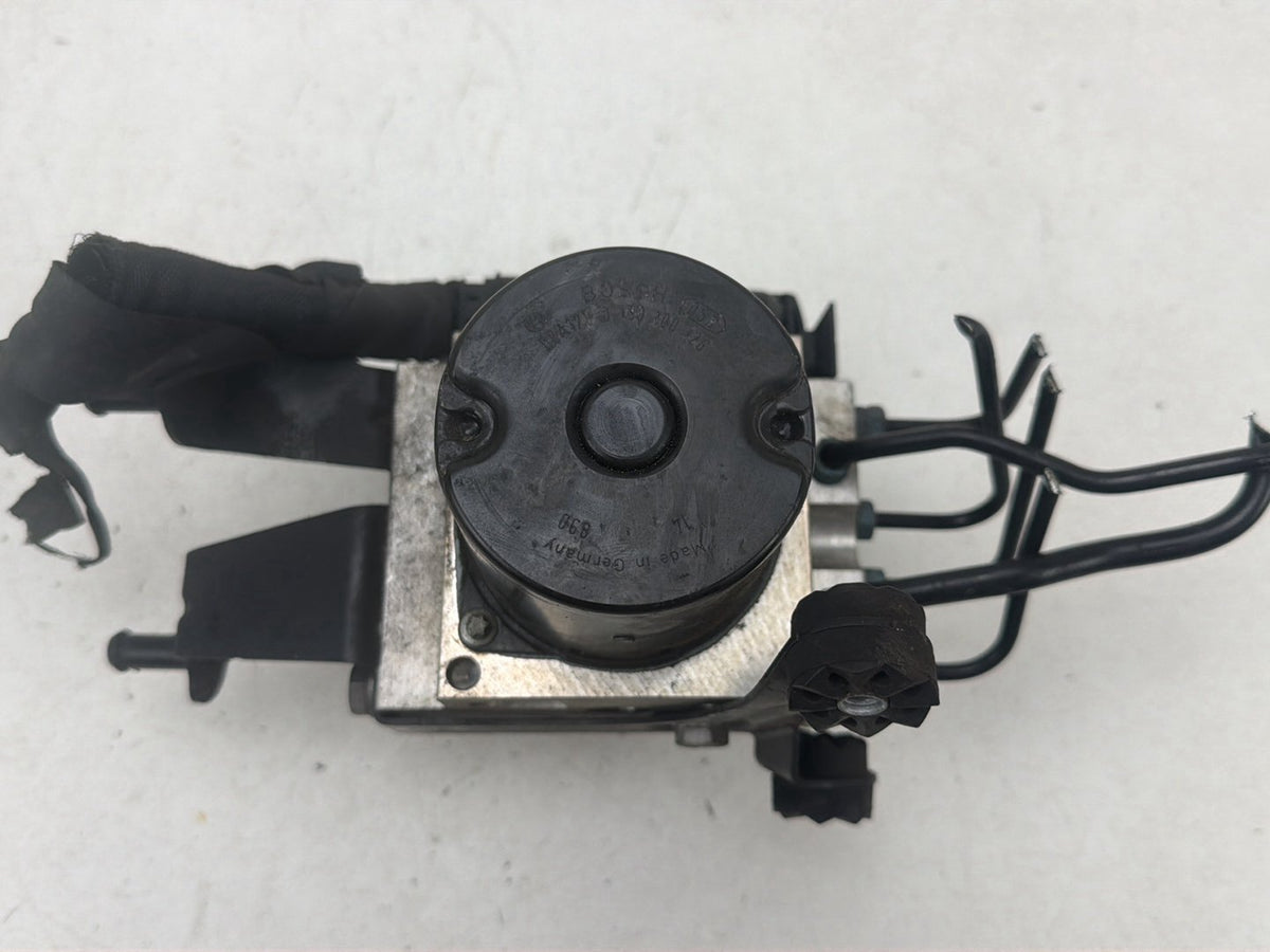 2008-2010 BMW 5 Series 528i Front AWD ABS Pump Dynamic Stability DSC Module OEM