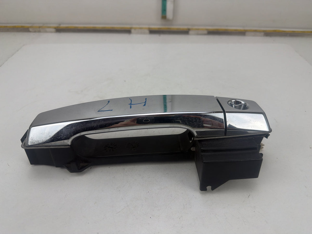 2007-2012 Nissan Altima Front Left Driver Side Exterior Door Handle OEM