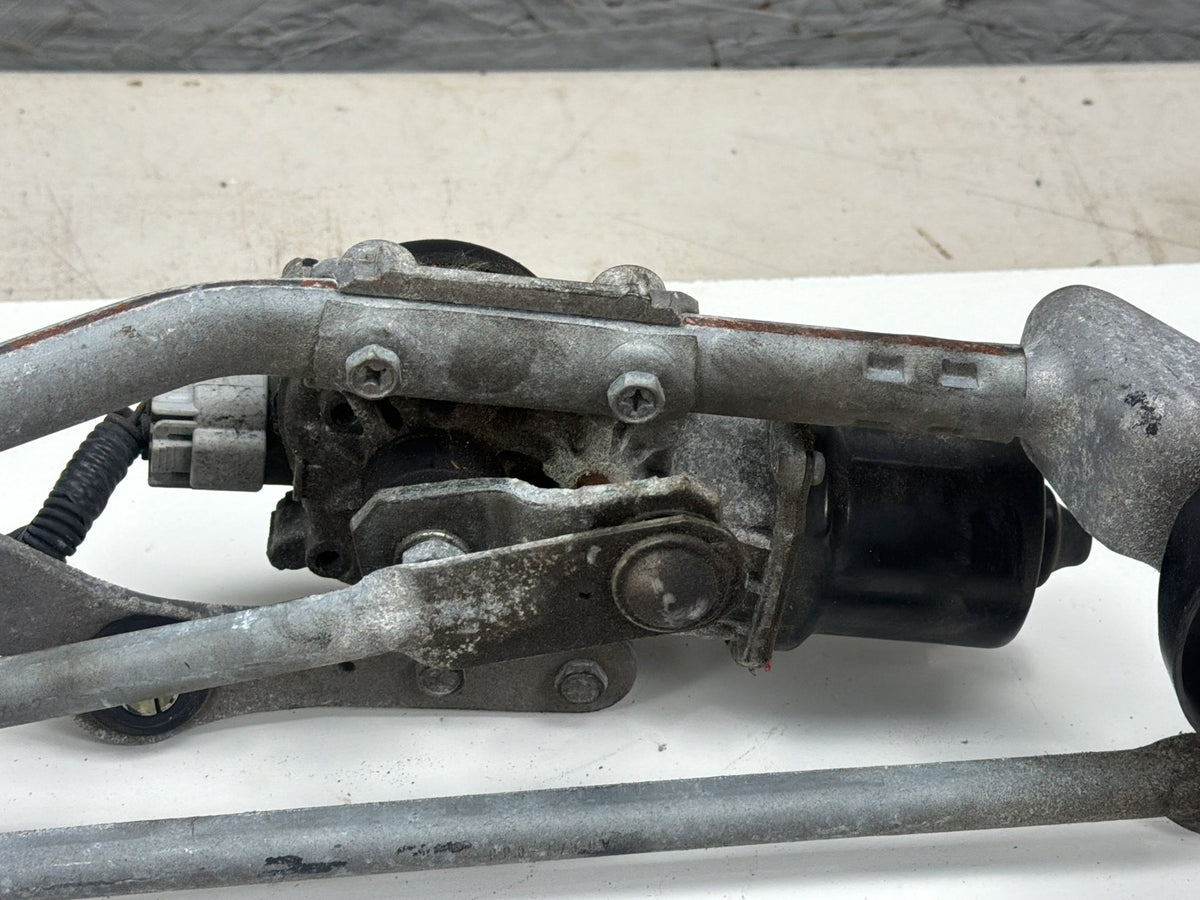 2013-2019 Nissan Sentra - Front Windshield Wiper Motor OEM