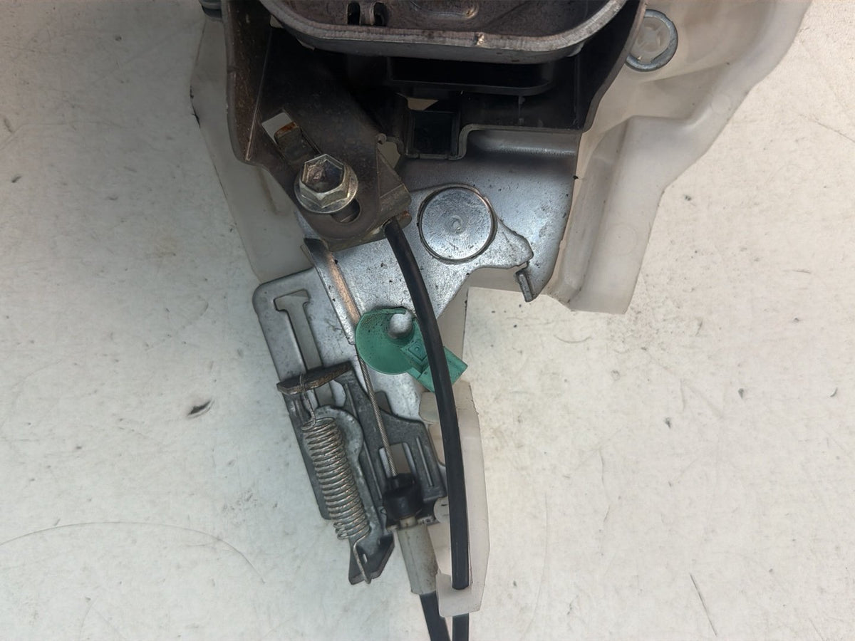 2015-2017 Toyota Sienna L30 - Door Lock Latch Actuator OEM