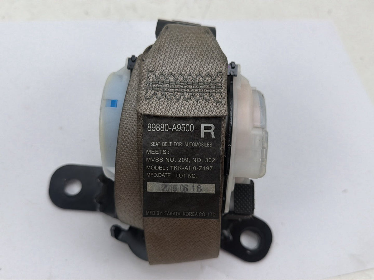 2015-2018 Kia Sedona 3 Row Rear Right Seat Belt & Retractor 89880-A9500 OEM
