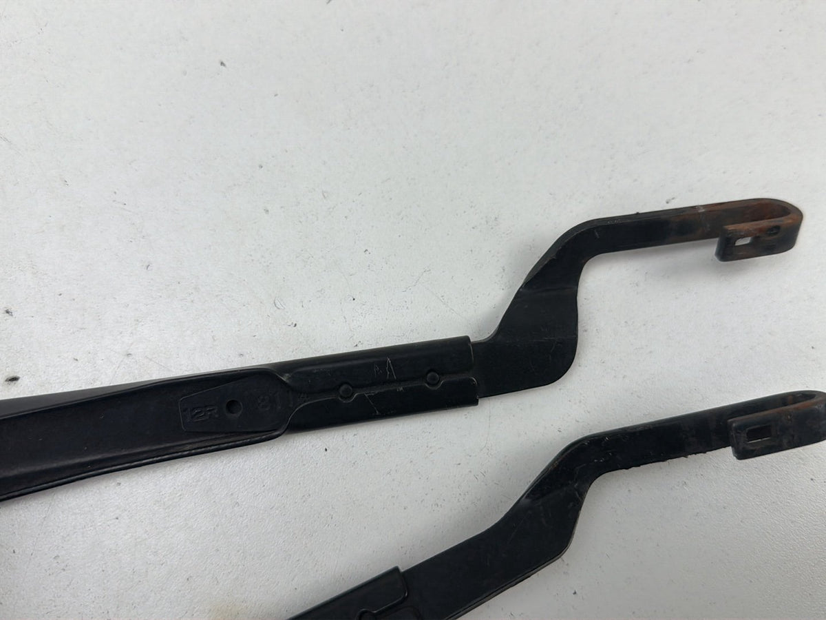 2012-2017 Toyota Camry Front Windshield Wiper Arms Left/Right Pair OEM