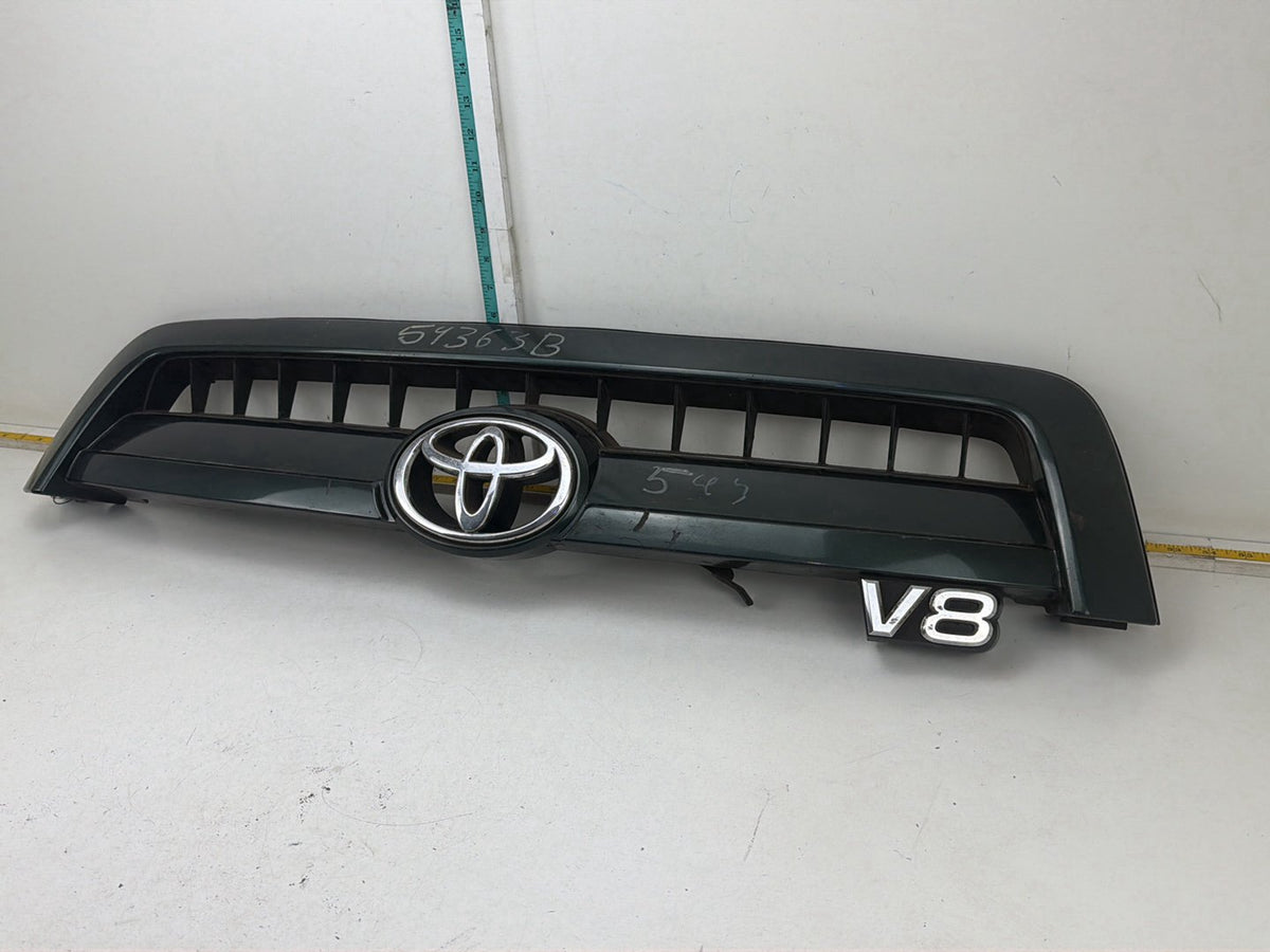 2005-2007 Toyota Sequoia Front Upper Grille w/ emblem 53100-0C060 OEM
